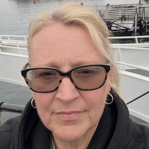 Meet your Posher, Kelly